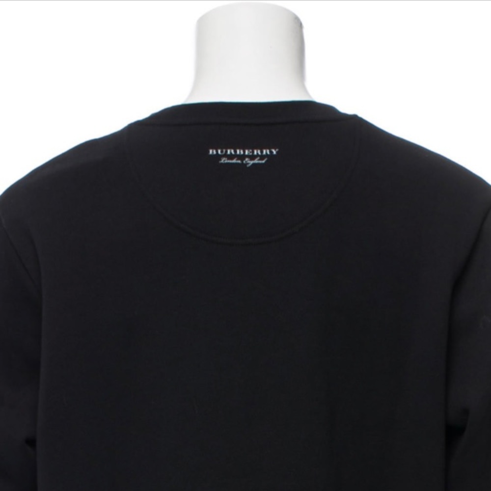 Authentic Burberry Sweatshirt new/ tags
